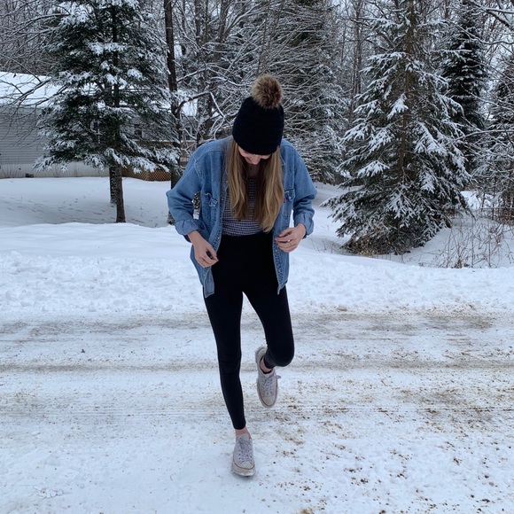 Meet your Posher, Lily - Picture 1 of 1